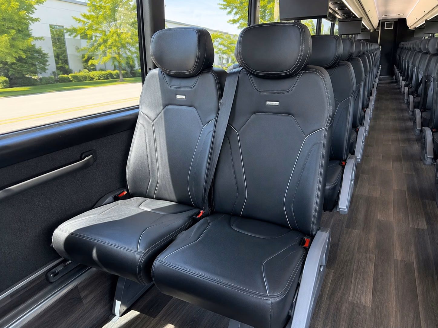 charter bus rentals for gresham area college and high school athletics