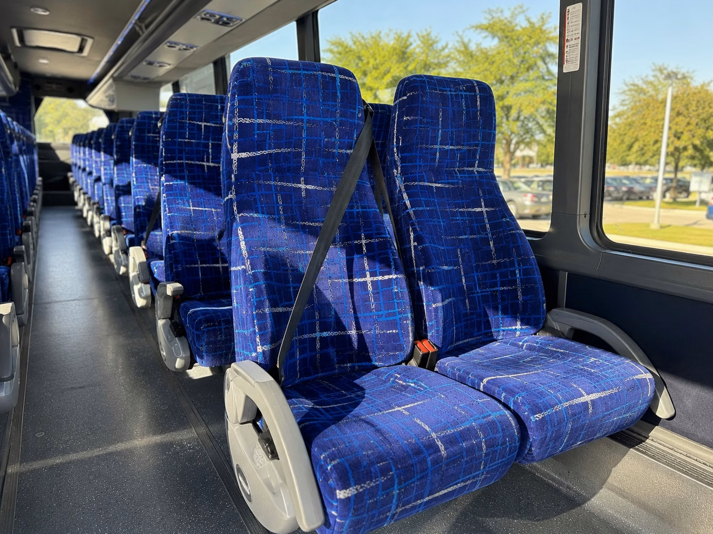 charterbusrentalgreshamor com makes finding gresham prom transportation faster than ever