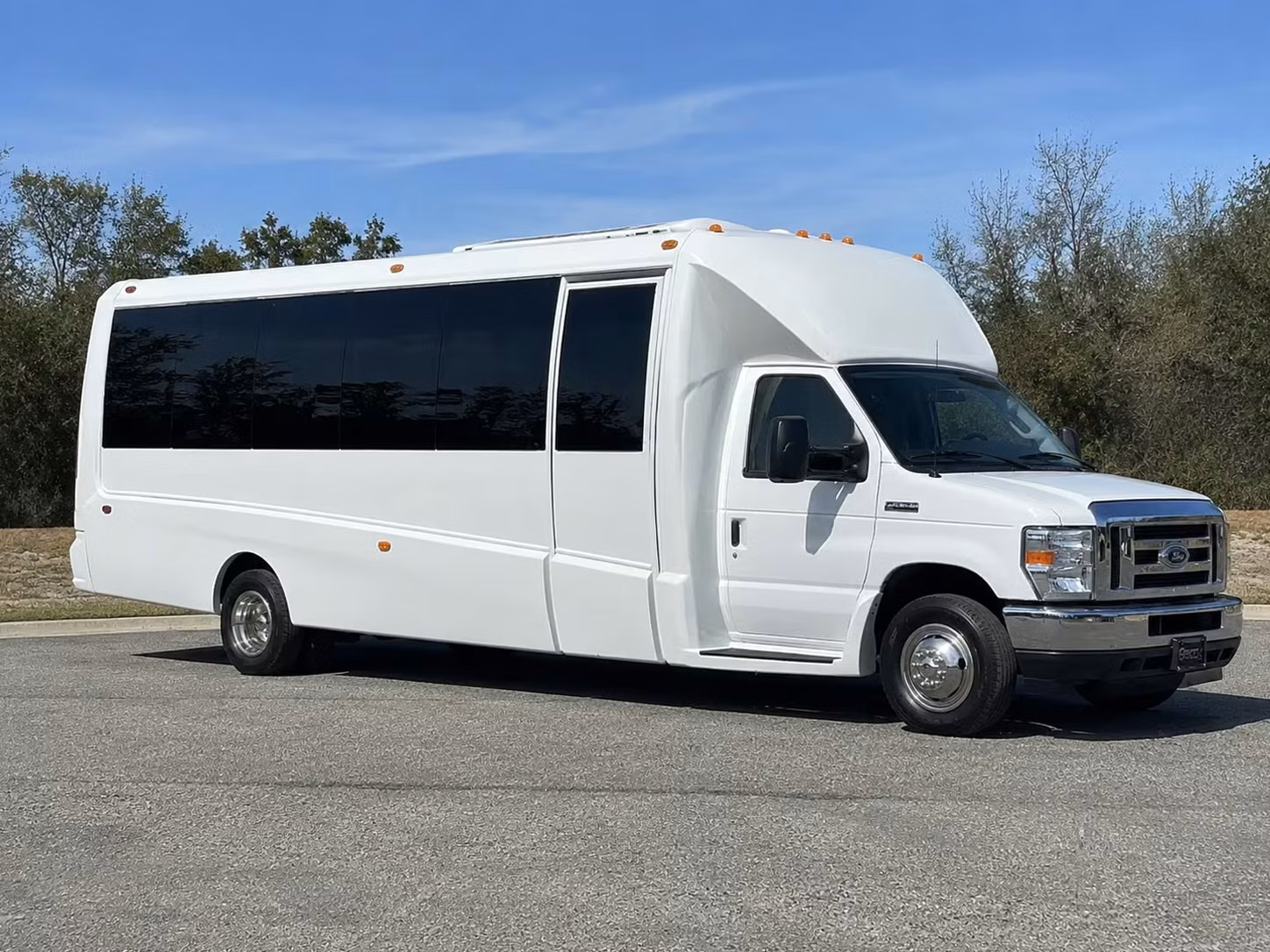 need a party bus for a concert night out in gresham