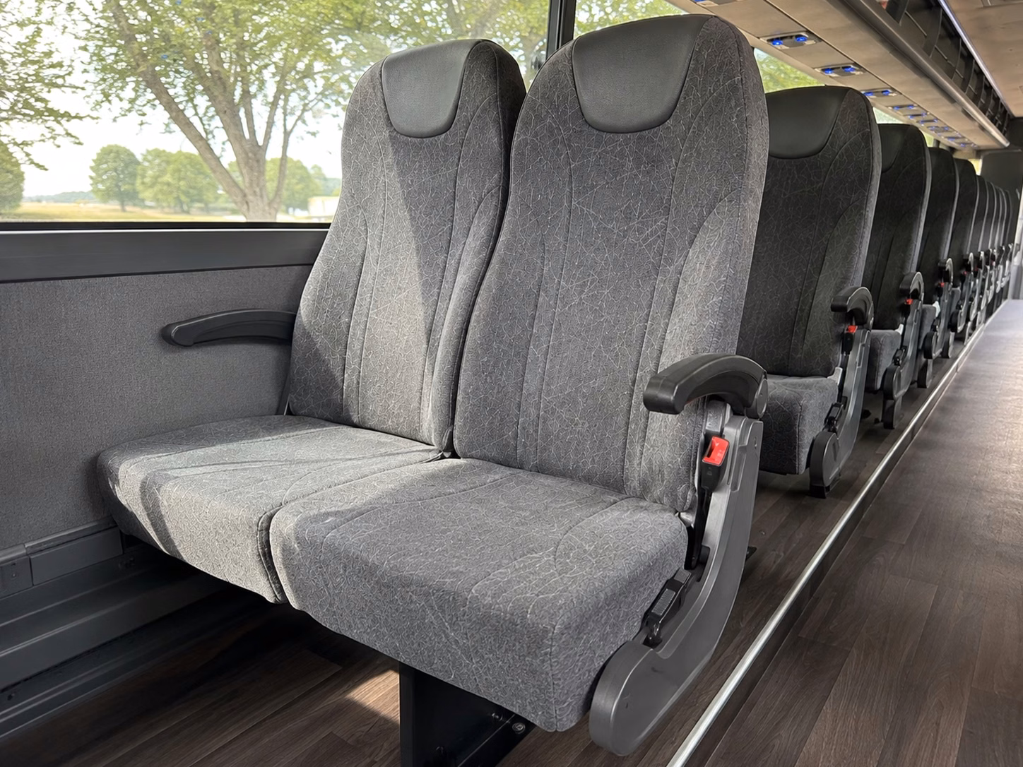 shuttle your wedding guests between gresham hotels and ceremony venues without the parking headaches